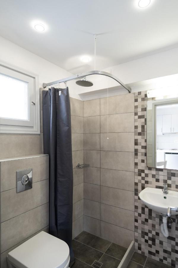 White Lily Suites & Lofts - Adults Only 16 Plus Perivolos  Dış mekan fotoğraf
