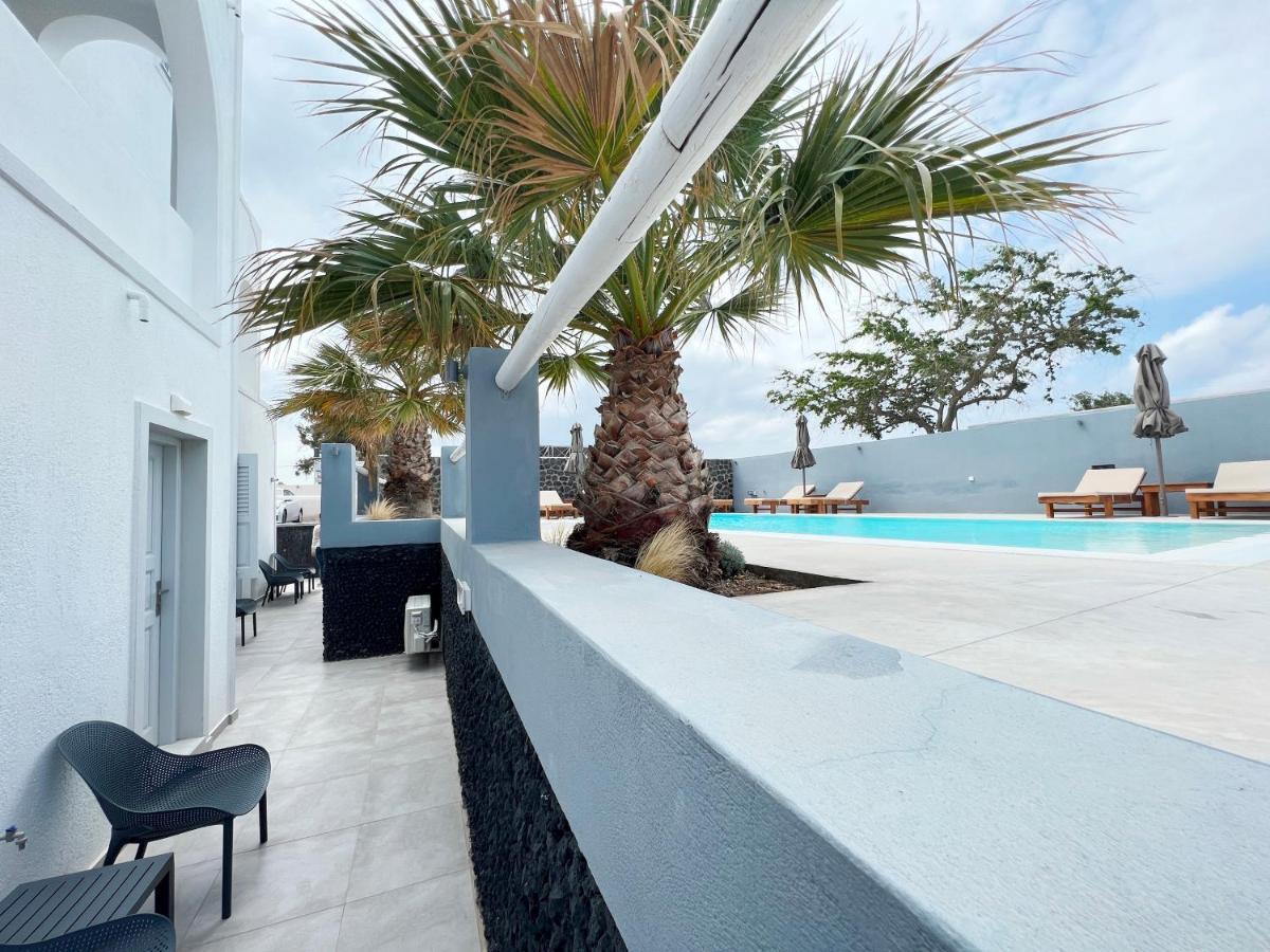 White Lily Suites & Lofts - Adults Only 16 Plus Perivolos  Dış mekan fotoğraf